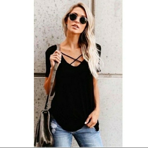 Tops - SALE LAST 1⭐BLACK STRAPPY CAGED TEE